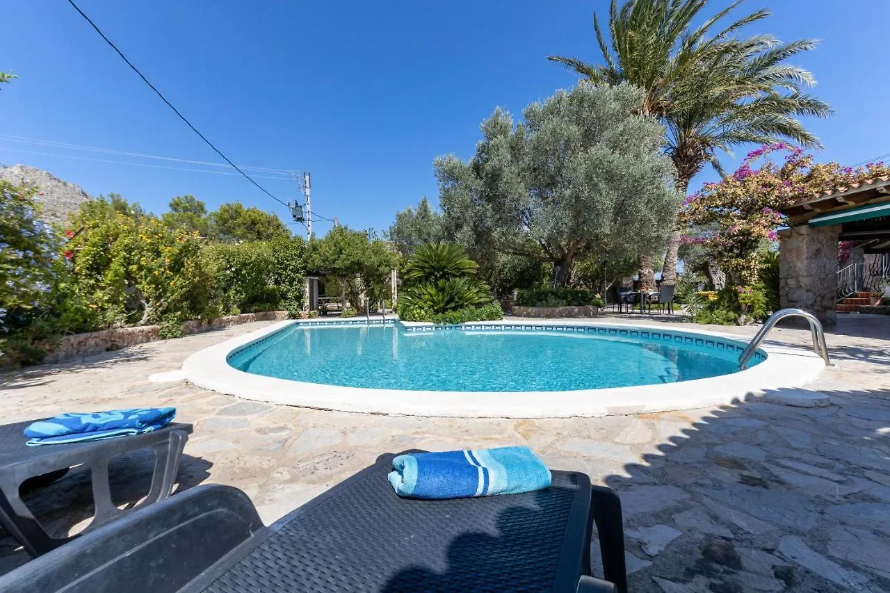 Can Malondra Villa Port de Pollenca Spain